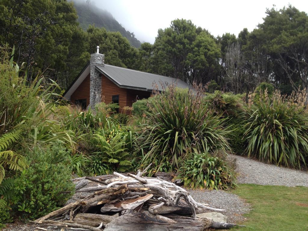 Beach Hideaway Barrytown Exterior photo